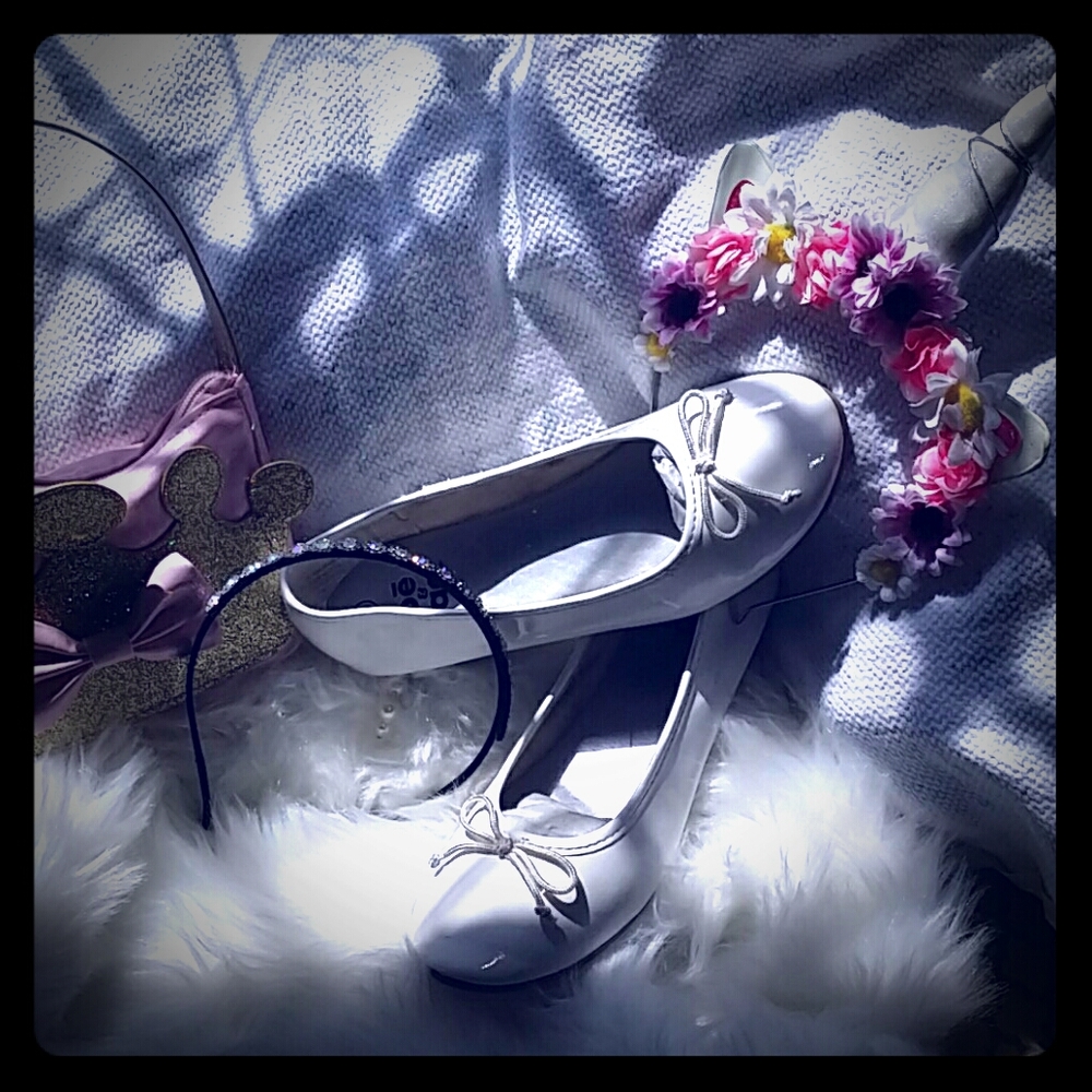 🌹Angelic👣 - Picture 5 of 5